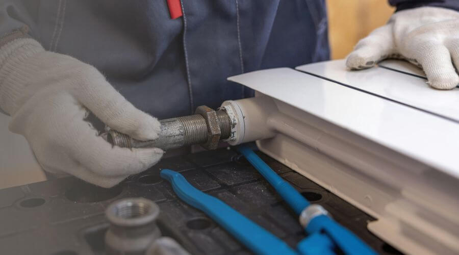 Burst pipe repair in Carolina, RI